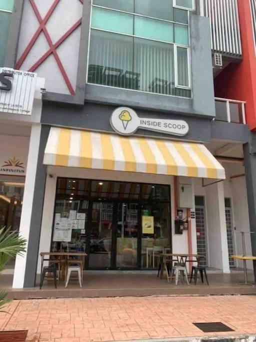 New Seaview Residences @ 2 Malacca