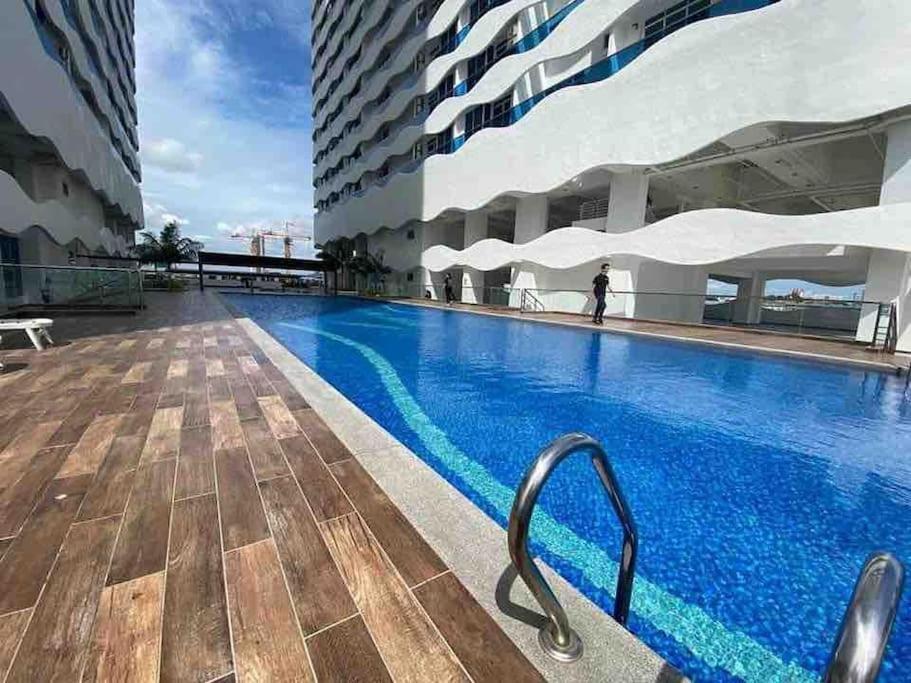 New Seaview Residences @ 2 Apartment Malacca