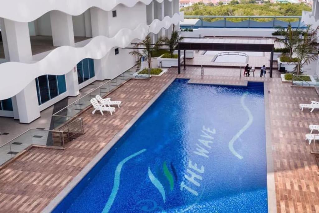 New Seaview Residences @ 2 Apartment *